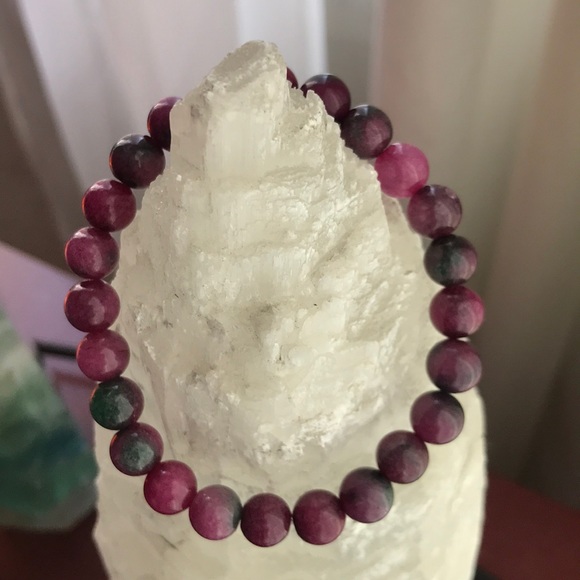 Natural Ruby and Zoisite site 8mm bracelet Men’s sizes - Picture 6 of 9